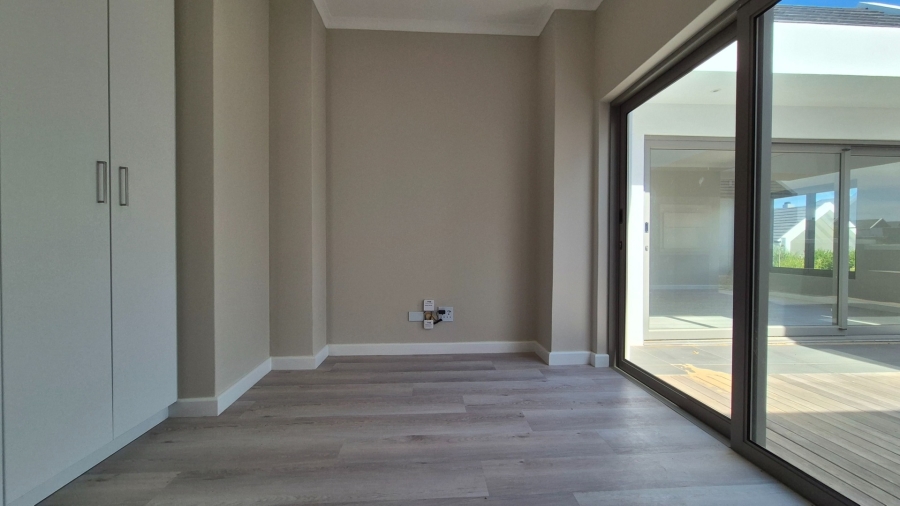 3 Bedroom Property for Sale in Langebaan Country Estate Western Cape